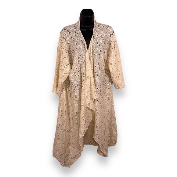 LARGE LULAROE SIMPLY COMFORTABLE CREAM LACE SHRUG OPEN FRONT STRETCH NEUTRAL - Picture 1 of 11